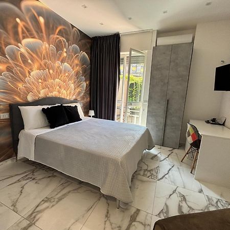 Terrazza Annunziata Hotel Наполи Екстериор снимка