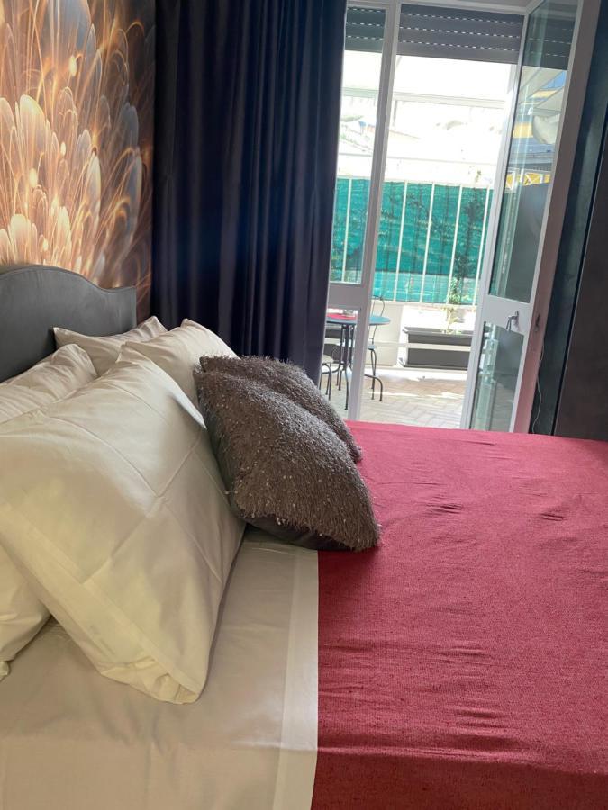 Terrazza Annunziata Hotel Наполи Екстериор снимка