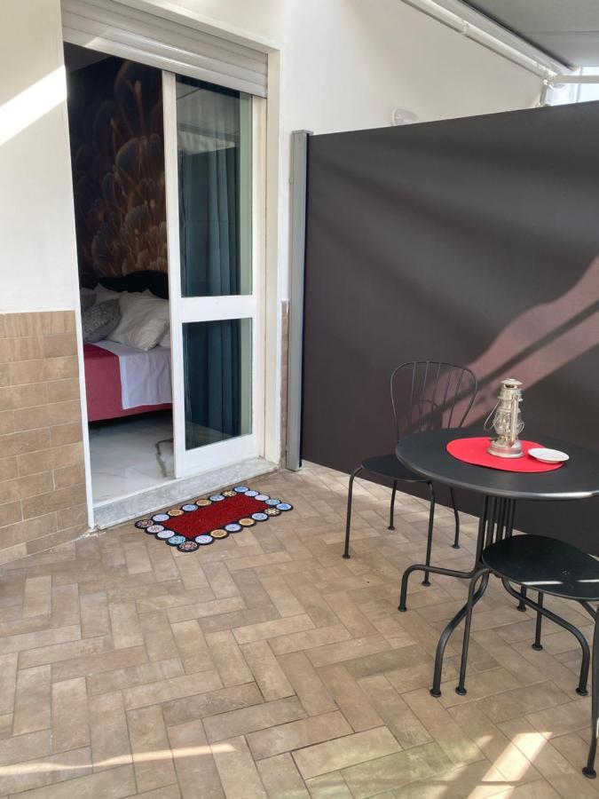 Terrazza Annunziata Hotel Наполи Екстериор снимка