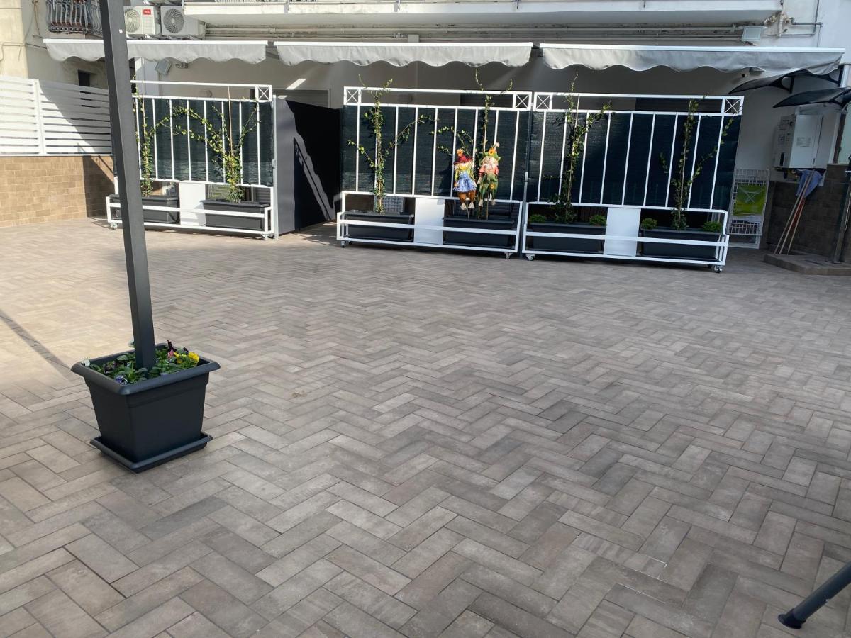 Terrazza Annunziata Hotel Наполи Екстериор снимка