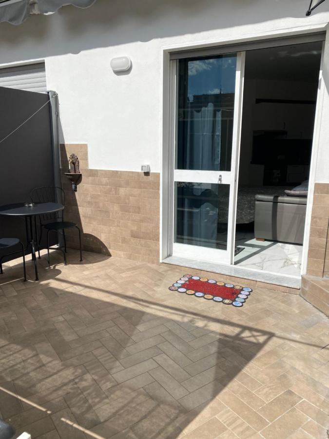Terrazza Annunziata Hotel Наполи Екстериор снимка