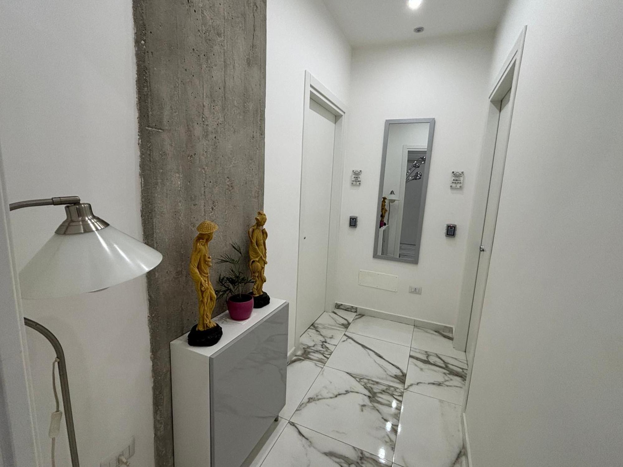 Terrazza Annunziata Hotel Наполи Екстериор снимка