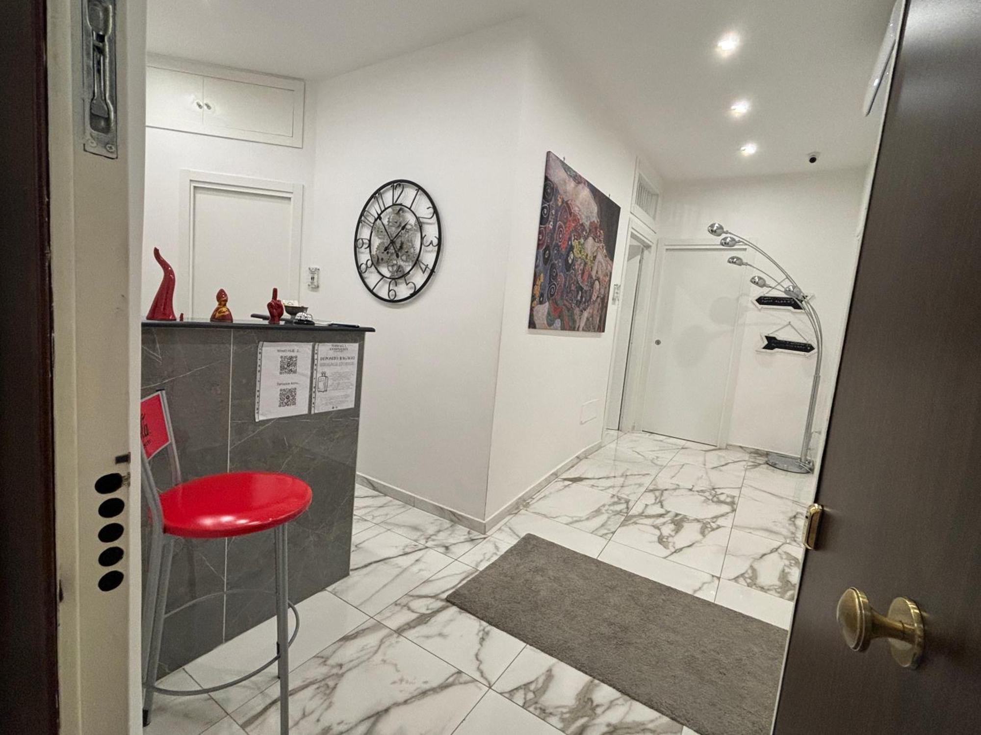 Terrazza Annunziata Hotel Наполи Екстериор снимка
