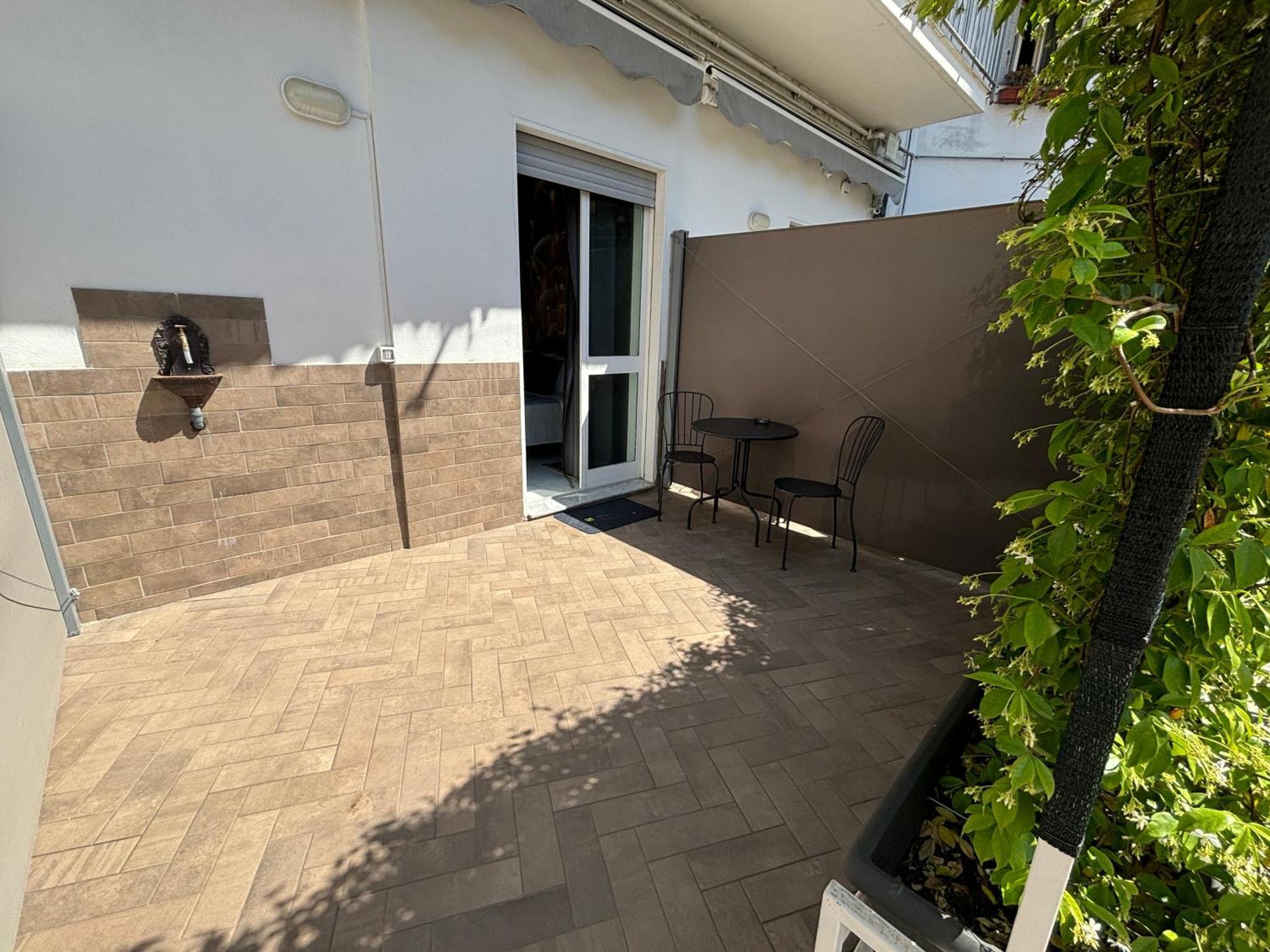 Terrazza Annunziata Hotel Наполи Екстериор снимка