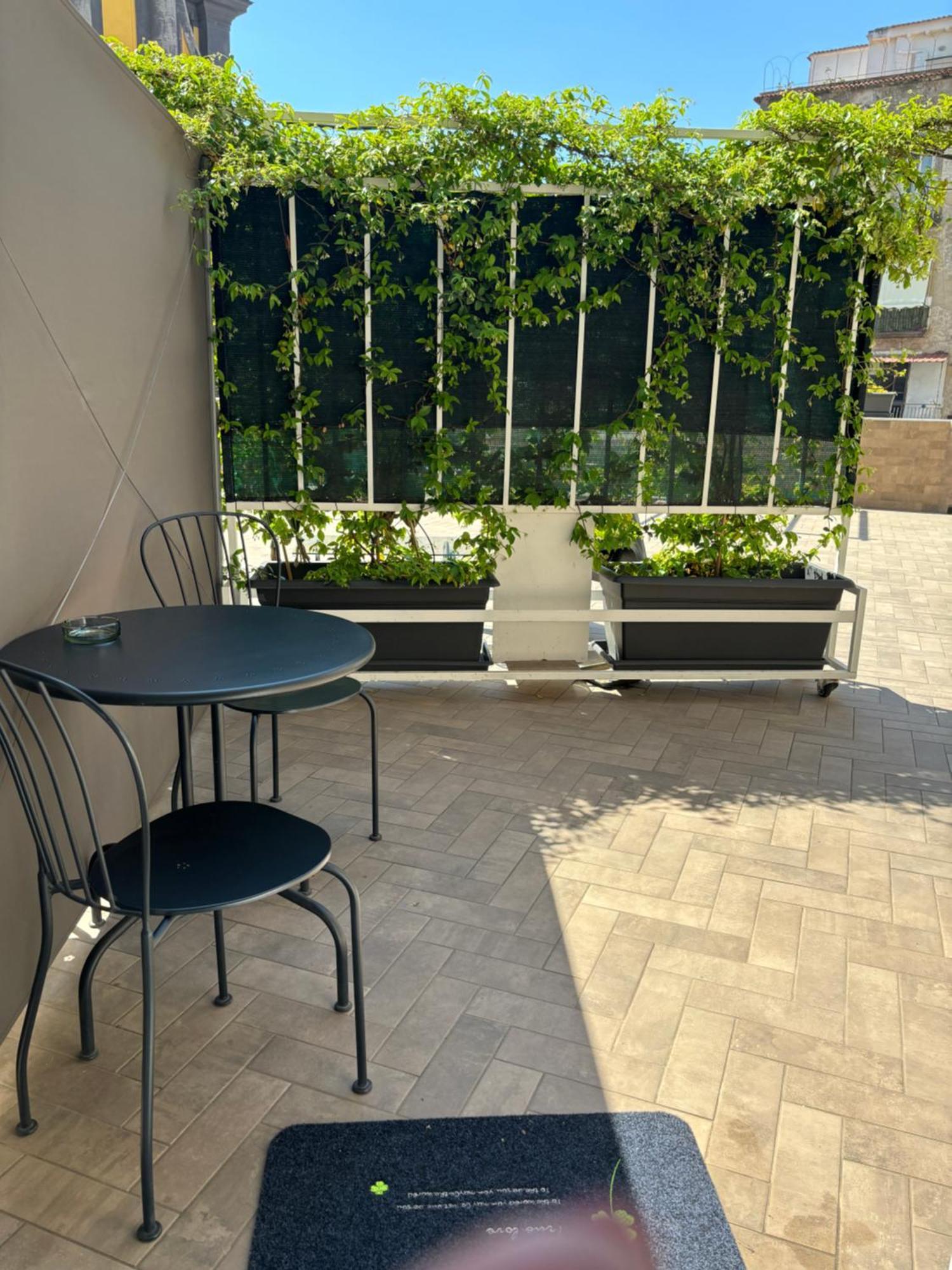 Terrazza Annunziata Hotel Наполи Екстериор снимка