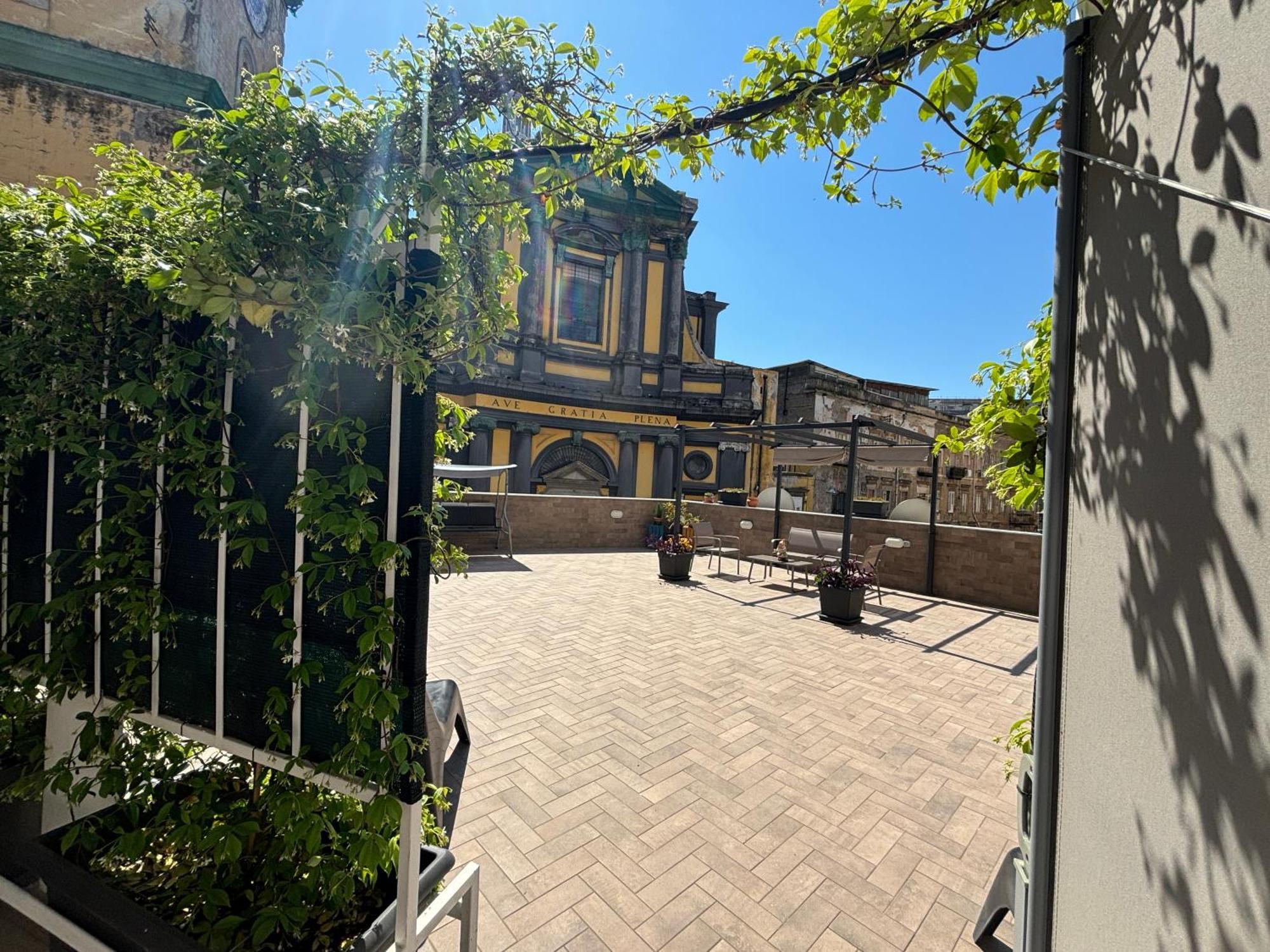 Terrazza Annunziata Hotel Наполи Екстериор снимка