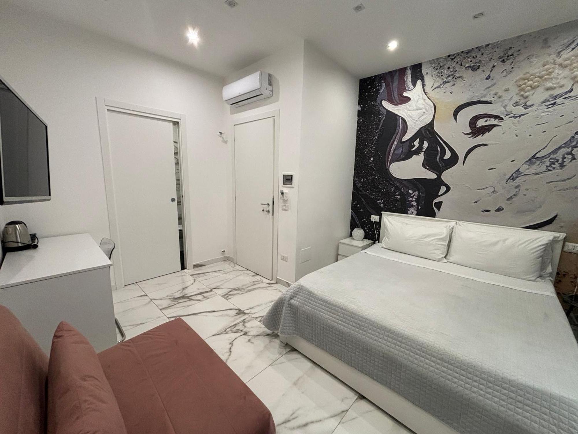 Terrazza Annunziata Hotel Наполи Екстериор снимка